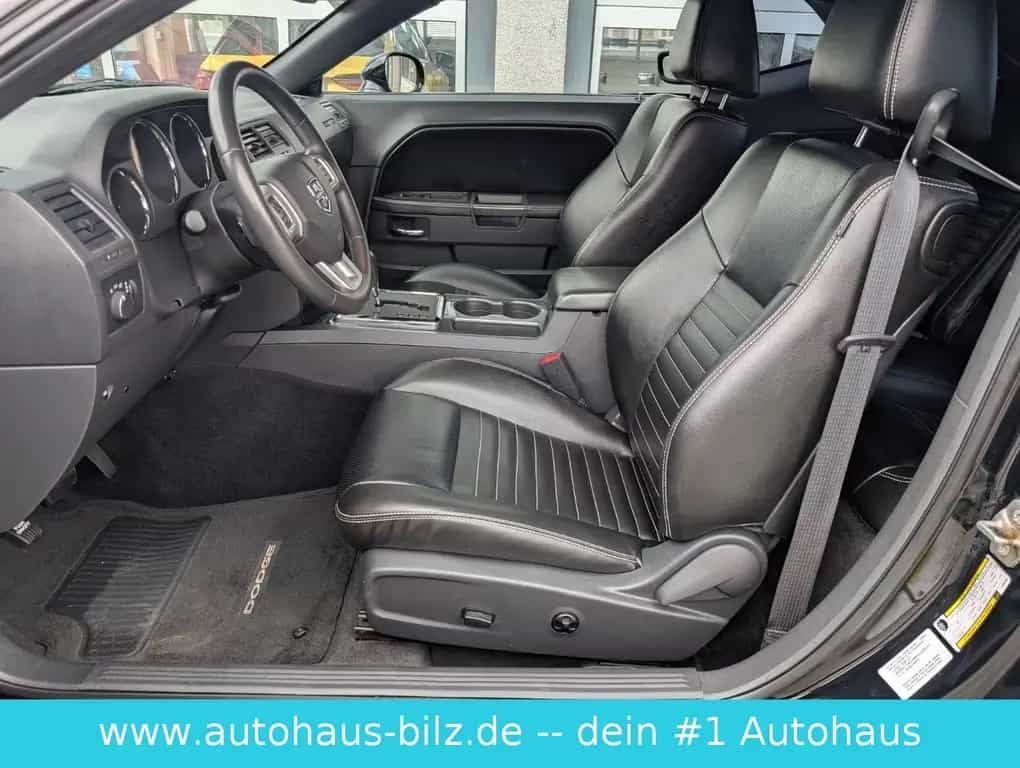 Dodge Challenger V6 3,6 *20Zoll*Automatik*Top Optik* 07/2014-photo-17