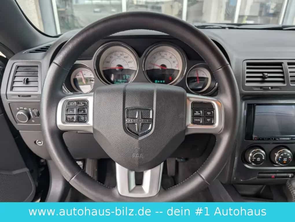 Dodge Challenger V6 3,6 *20Zoll*Automatik*Top Optik* 07/2014-photo-23