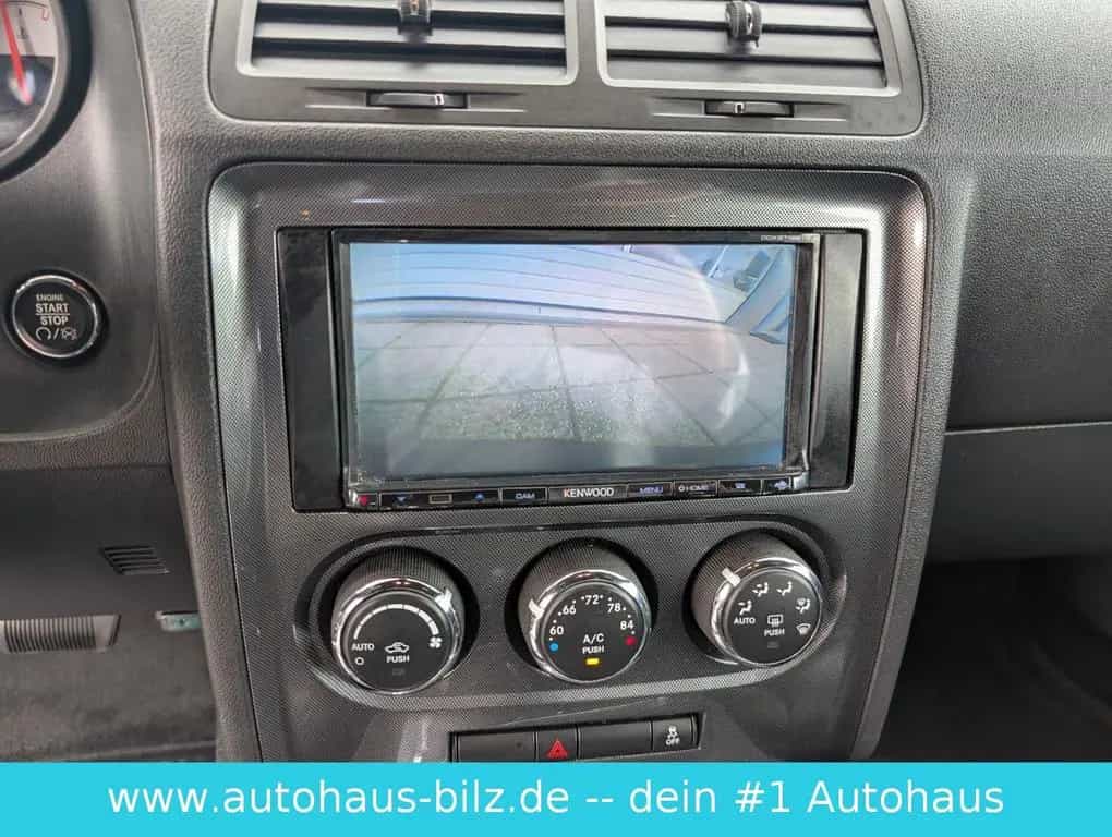 Dodge Challenger V6 3,6 *20Zoll*Automatik*Top Optik* 07/2014-photo-30