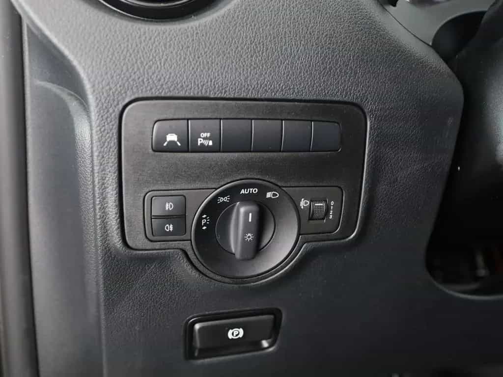 Mercedes-Benz Vito 114 CDI Kombi Tourer Lang Kamera Klima 06/2021-photo-18