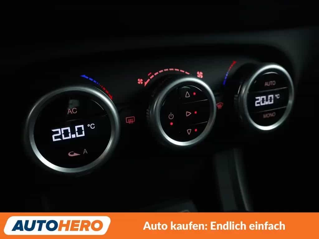 Alfa Romeo Giulietta 1.8 Turbo Veloce Aut*NAVI*TEMPO*PDC* 02/2017-photo-23