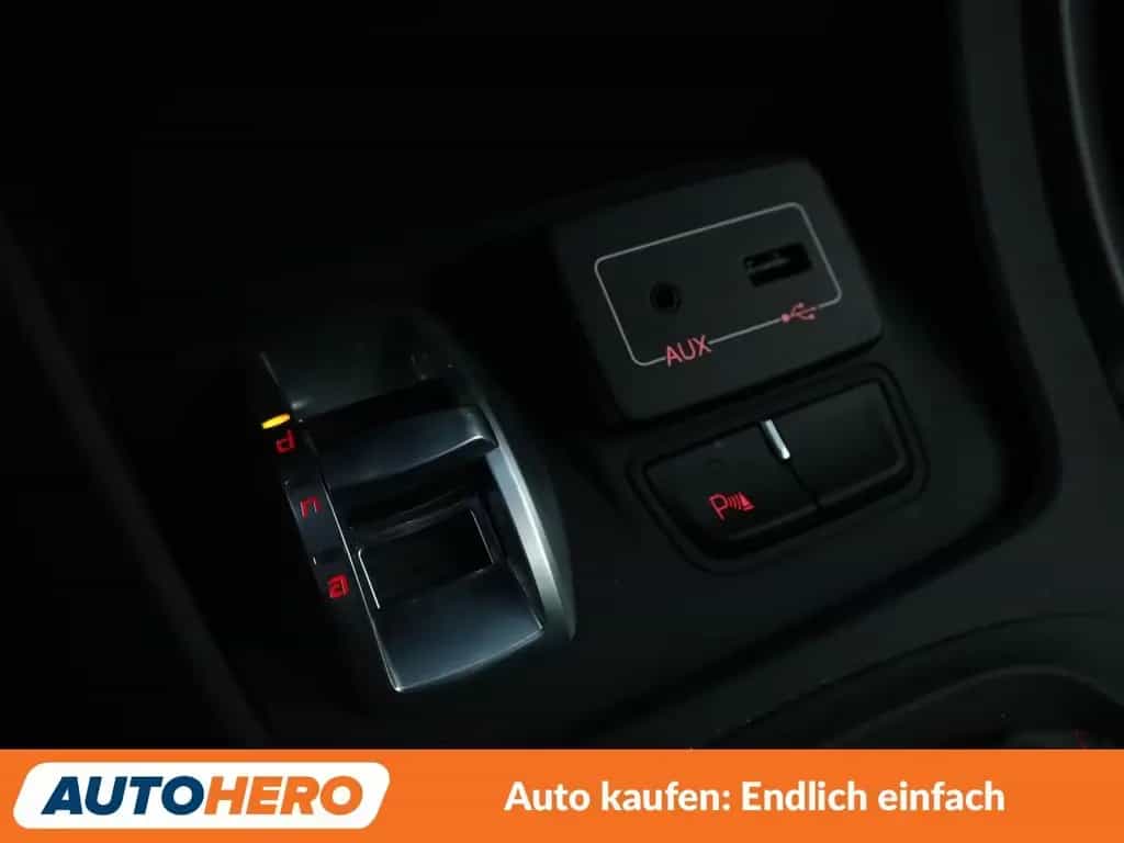 Alfa Romeo Giulietta 1.8 Turbo Veloce Aut*NAVI*TEMPO*PDC* 02/2017-photo-25