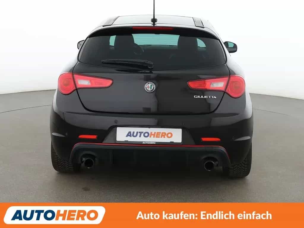 Alfa Romeo Giulietta 1.8 Turbo Veloce Aut*NAVI*TEMPO*PDC* 02/2017-photo-4