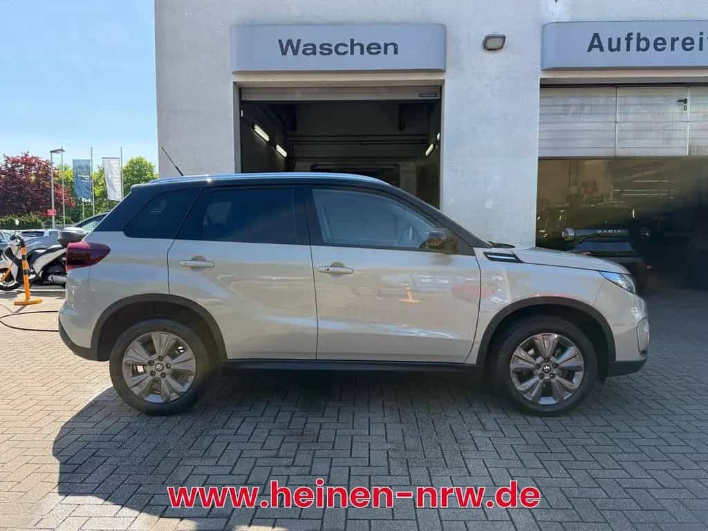 Suzuki Vitara 1.4 Comfort A/T HYBRID LED+NAVI+LM 12/2021-photo-9