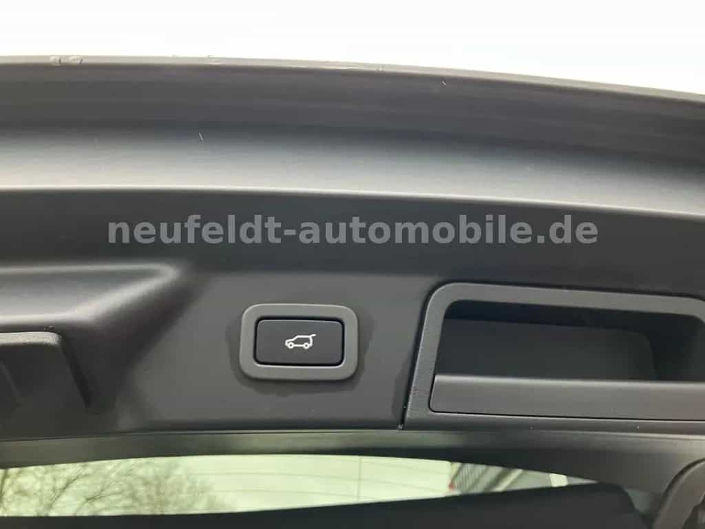 Land Rover Range Rover Rover Velar R-Dynamic HSE 05/2019-photo-11