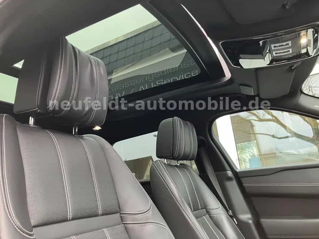 Land Rover Range Rover Rover Velar R-Dynamic HSE 05/2019-photo-26