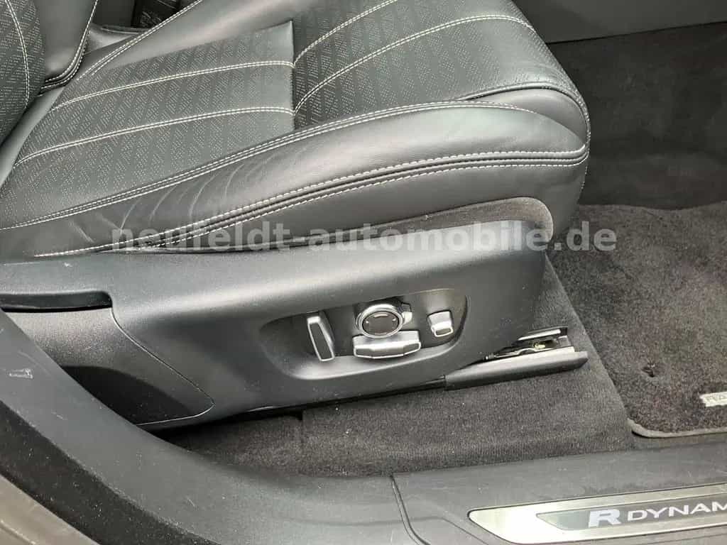Land Rover Range Rover Rover Velar R-Dynamic HSE 05/2019-photo-27
