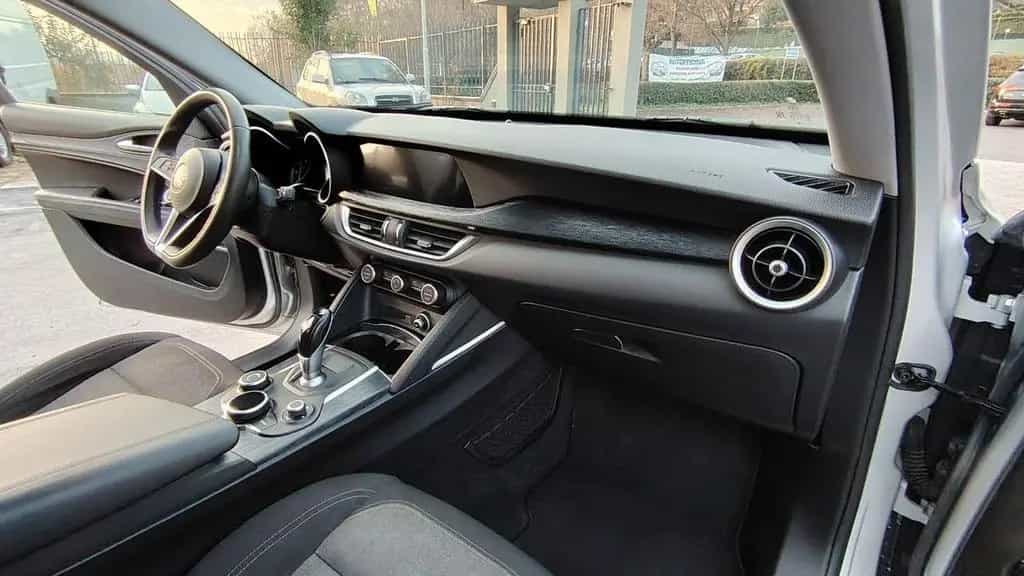 Alfa Romeo Stelvio 2.2 Turbodiesel 160 CV AT8 RW 09/2019-photo-10