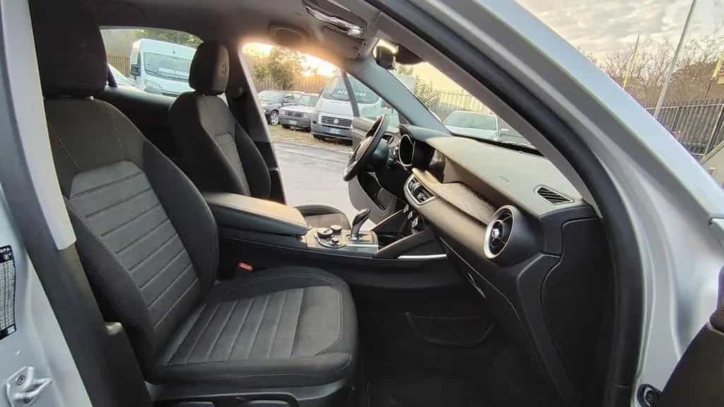 Alfa Romeo Stelvio 2.2 Turbodiesel 160 CV AT8 RW 09/2019-photo-12