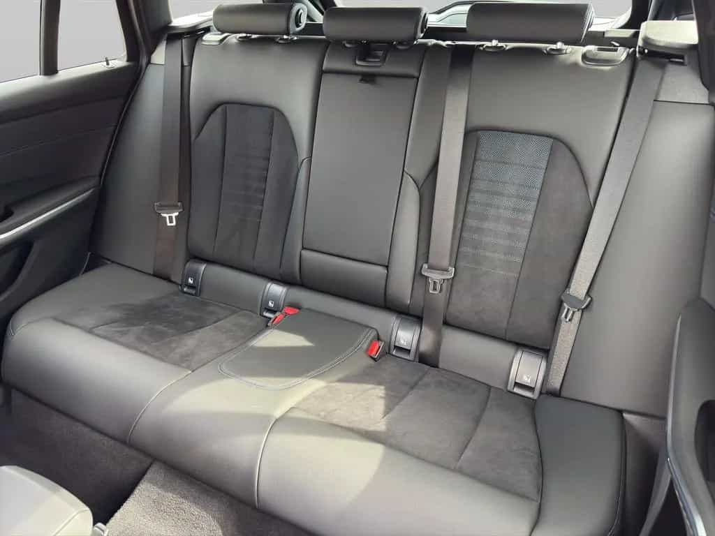 ALPINA D3 S Touring Allrad Anhängerk. Harman/Kardon Dri 10/2024-photo-28