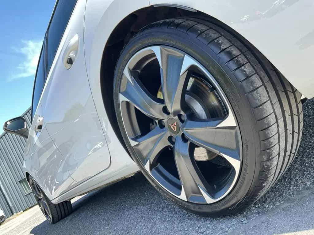 Cupra Leon SP VZ 2.0 TSI NAVI ACC SHZ KESSY KAM LM19 03/2024-photo-14