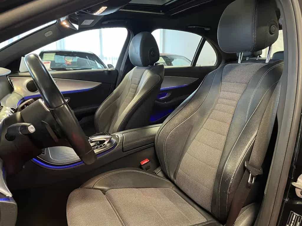 Mercedes-Benz E 220 Limousine-Schiebedach 02/2019-photo-25