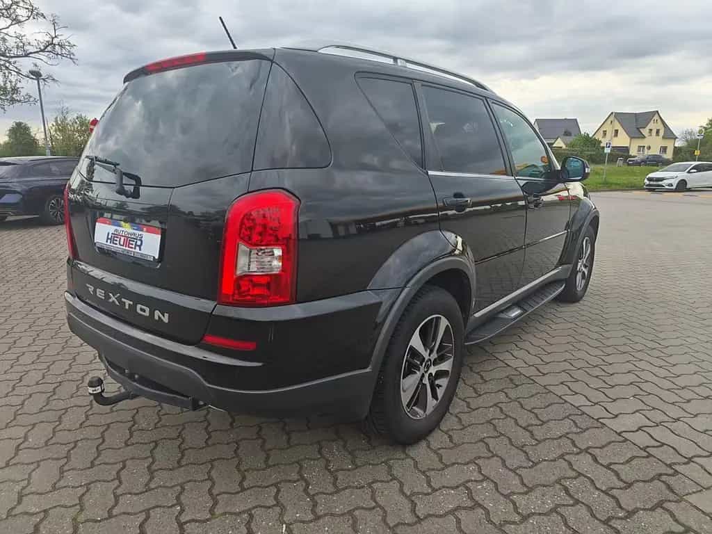 Ssangyong REXTON W Sapphire 4WD 12/2016-photo-2