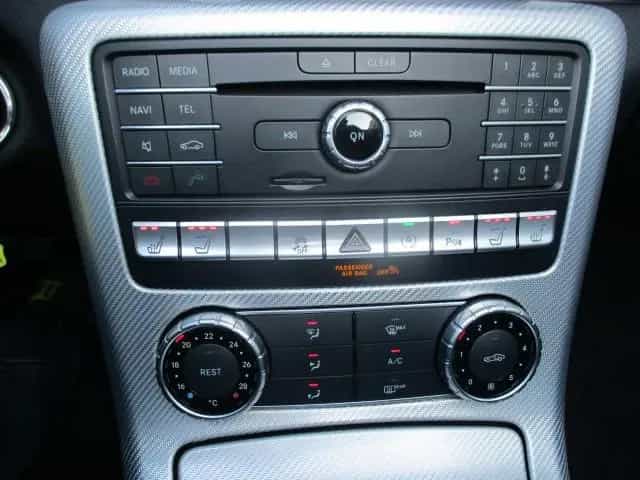 Mercedes-Benz SLC 180 9G-Tr. LED Navi Airscarf Pano Totw. PDC 03/2019-photo-17
