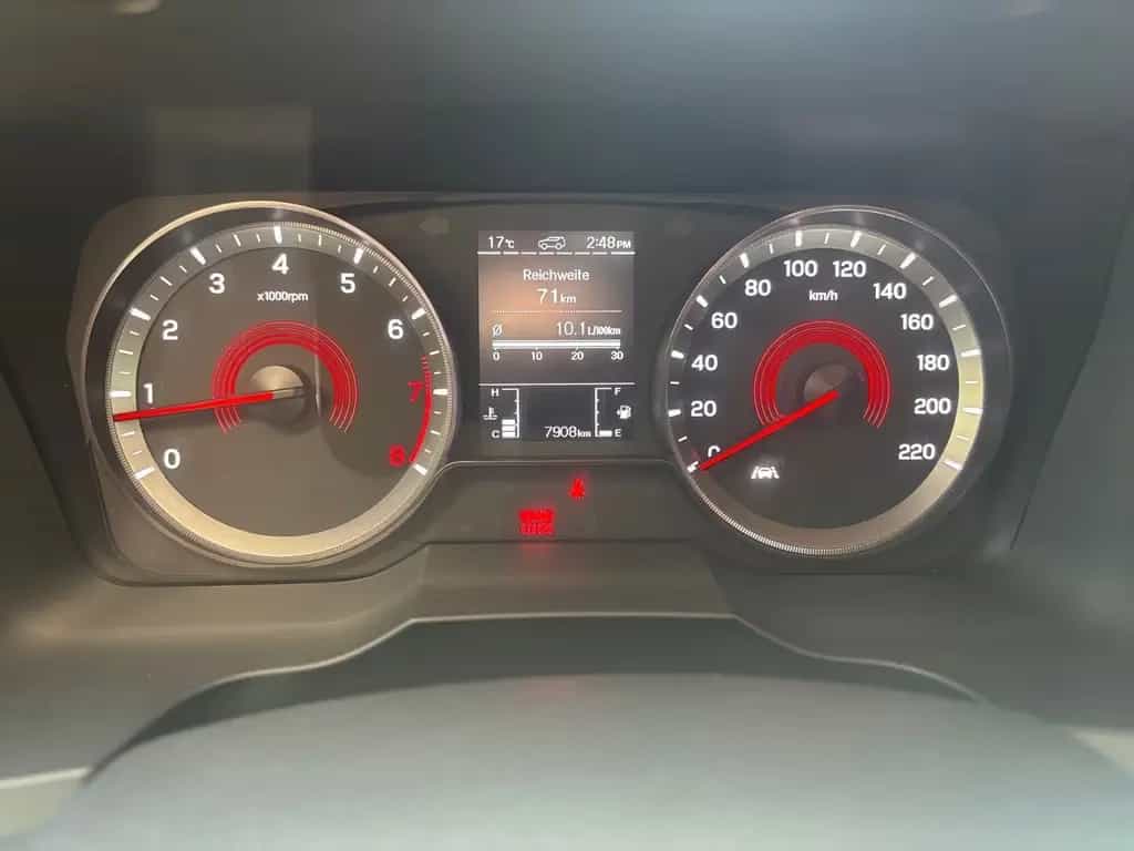 Ssangyong Korando 1.5 T-GDI 4x2 Quartz Navi+Fernlichtass. 02/2023-photo-11