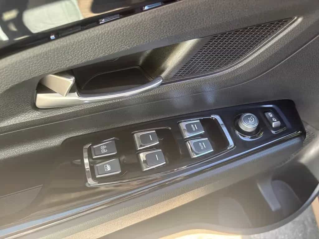 Ssangyong Korando 1.5 T-GDI 4x2 Quartz Navi+Fernlichtass. 02/2023-photo-16