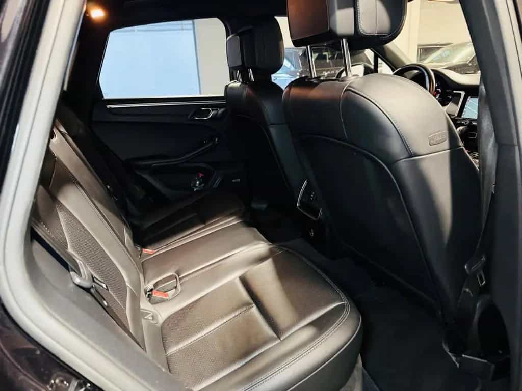 Porsche Macan 2.0 BENZINA*245 CV*SCARICHI* 06/2019-photo-9