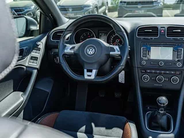 Volkswagen Golf Cabriolet 1.4 TSI Karmann *XENON*NAV*PDC* 04/2015-photo-24
