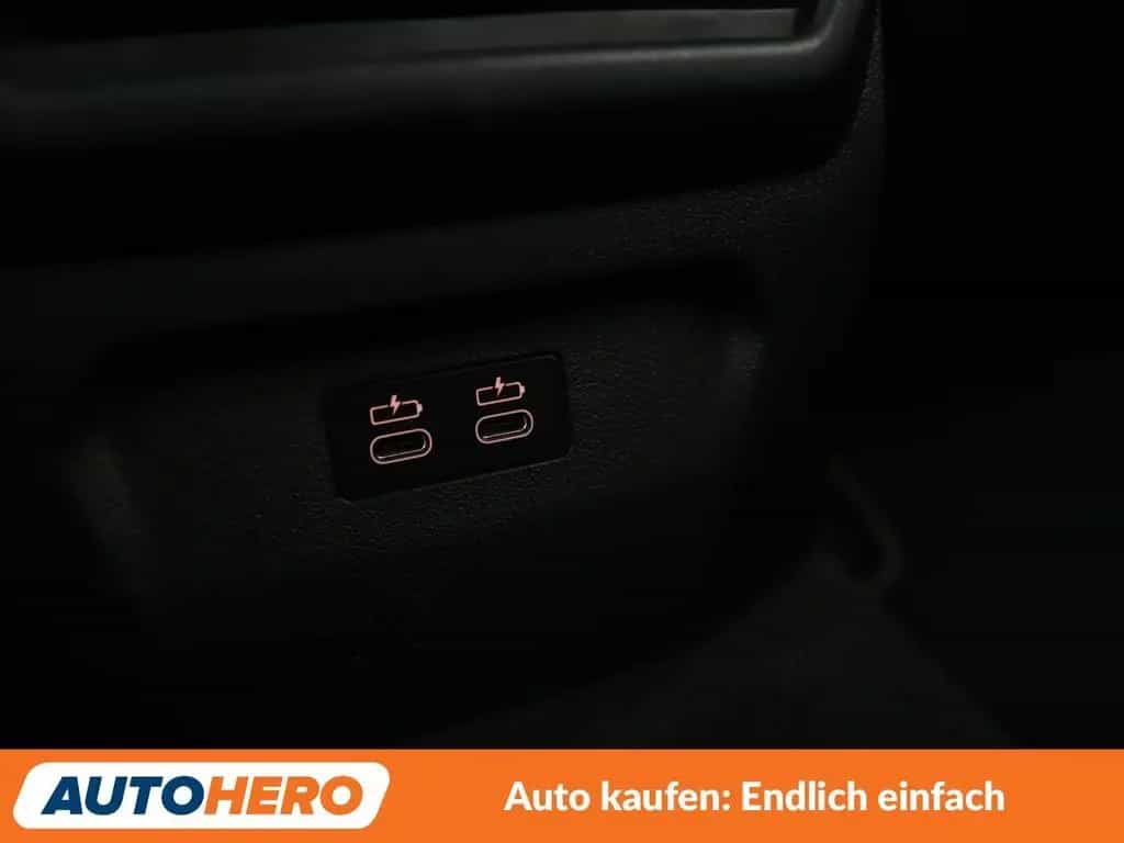 BMW 118 i Sport Line Aut.*NAVI*LED*CAM*SHZ*LHZ*TEMPO* 09/2022-photo-30