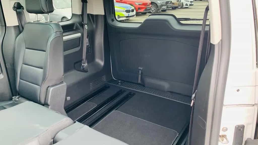 Opel Zafira Life Inno S Leder PDach ACC Standhz Massa 06/2019-photo-20