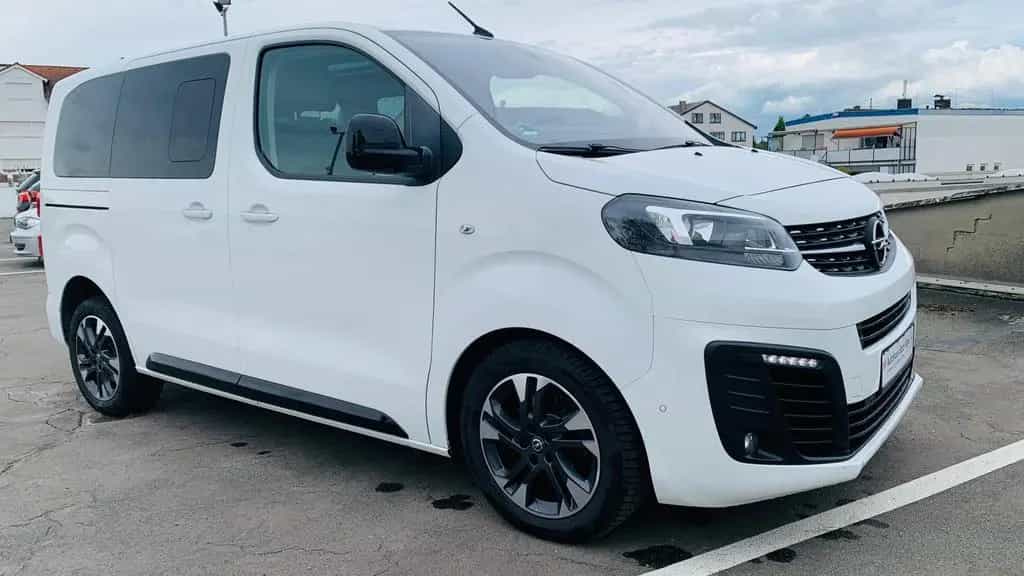 Opel Zafira Life Inno S Leder PDach ACC Standhz Massa 06/2019-photo-7