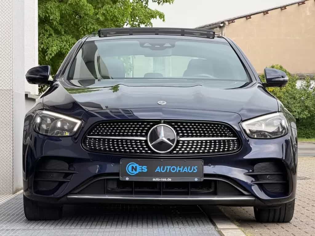 Mercedes-Benz E-Class d 4M 9G ACC*3x AMG*PANO*360*BURMESTER*HUD* 10/2021-photo-3