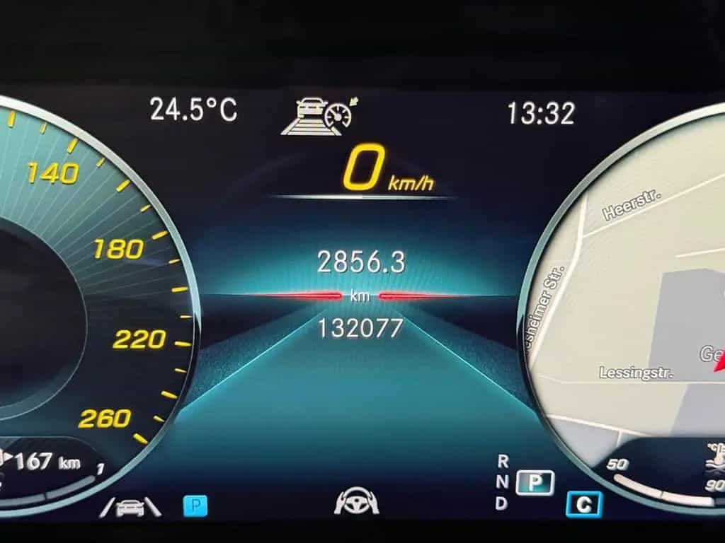 Mercedes-Benz E-Class d 4M 9G ACC*3x AMG*PANO*360*BURMESTER*HUD* 10/2021-photo-31
