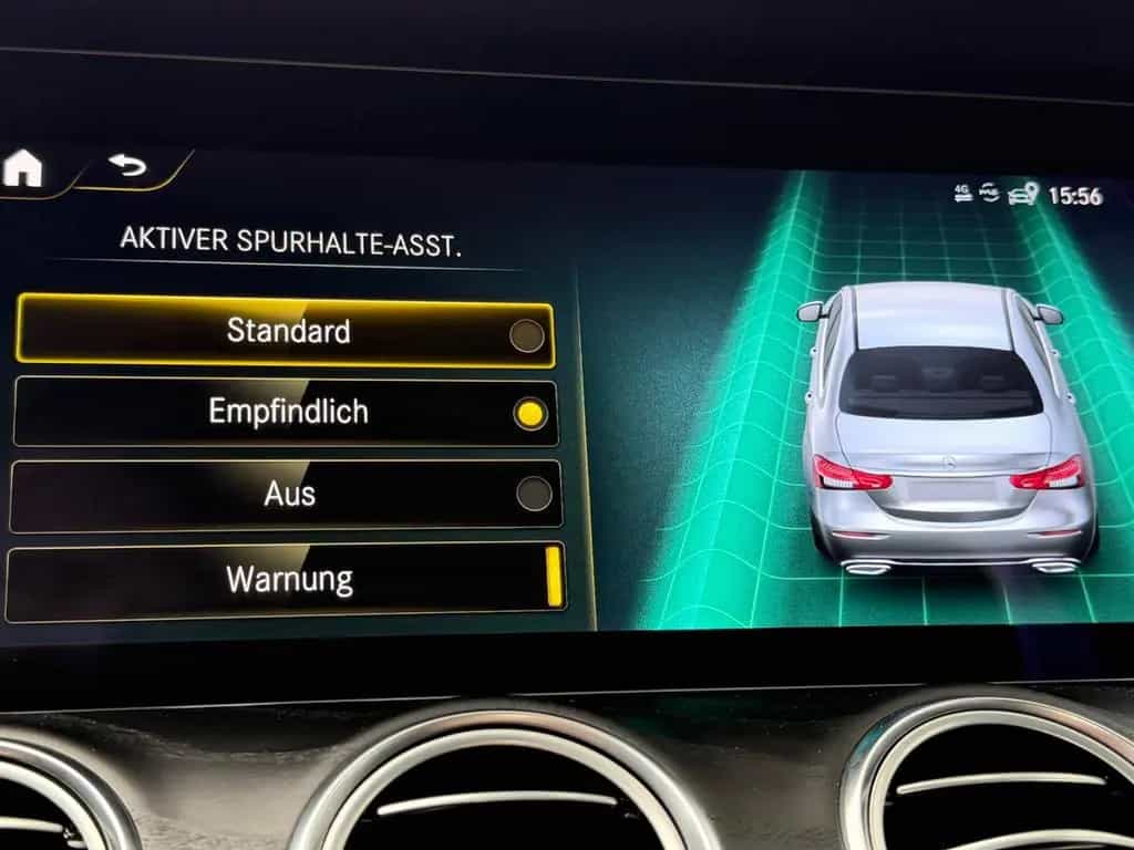 Mercedes-Benz E-Class d 4M 9G ACC*3x AMG*PANO*360*BURMESTER*HUD* 10/2021-photo-33