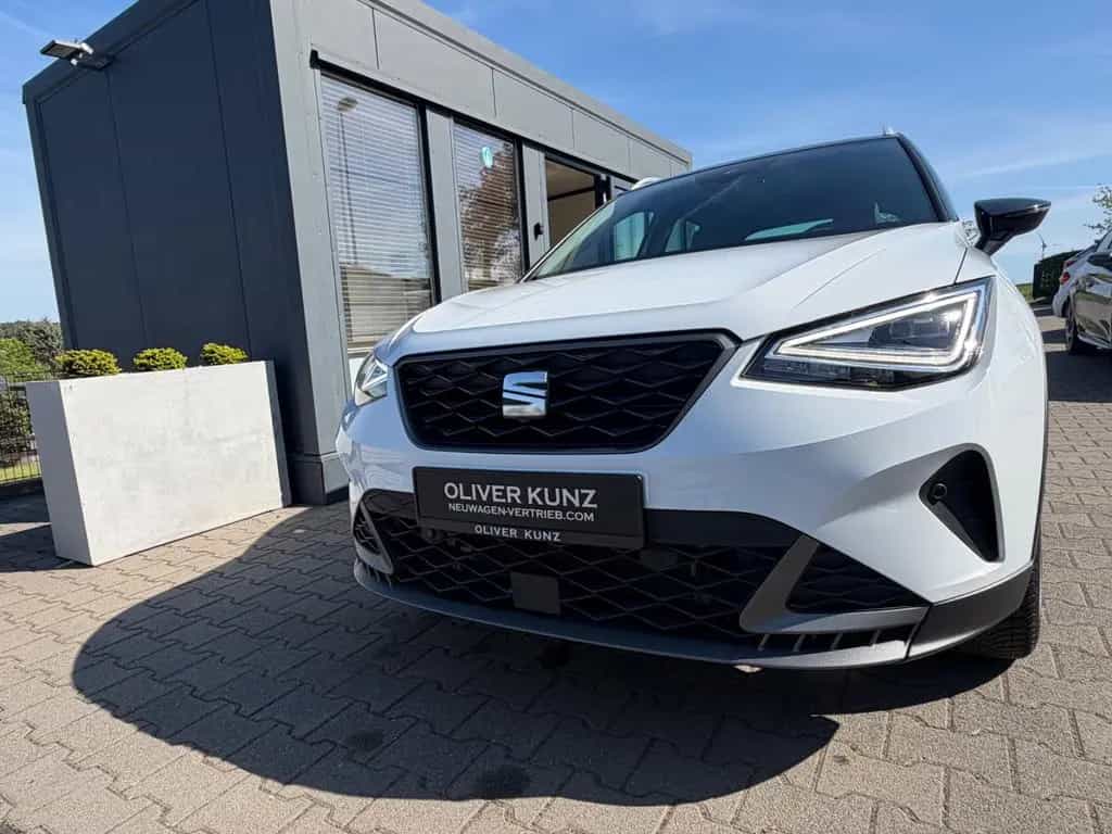 Seat Arona FR SPORT DSG LED Kamera AHK V.5 J Garantie 06/2025-photo-19