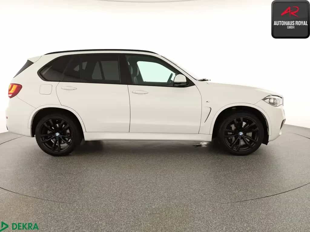 BMW X5 xDrive50i M SPORT HUD,ACC,360GRAD,SOFTCLOSE 07/2018-photo-5