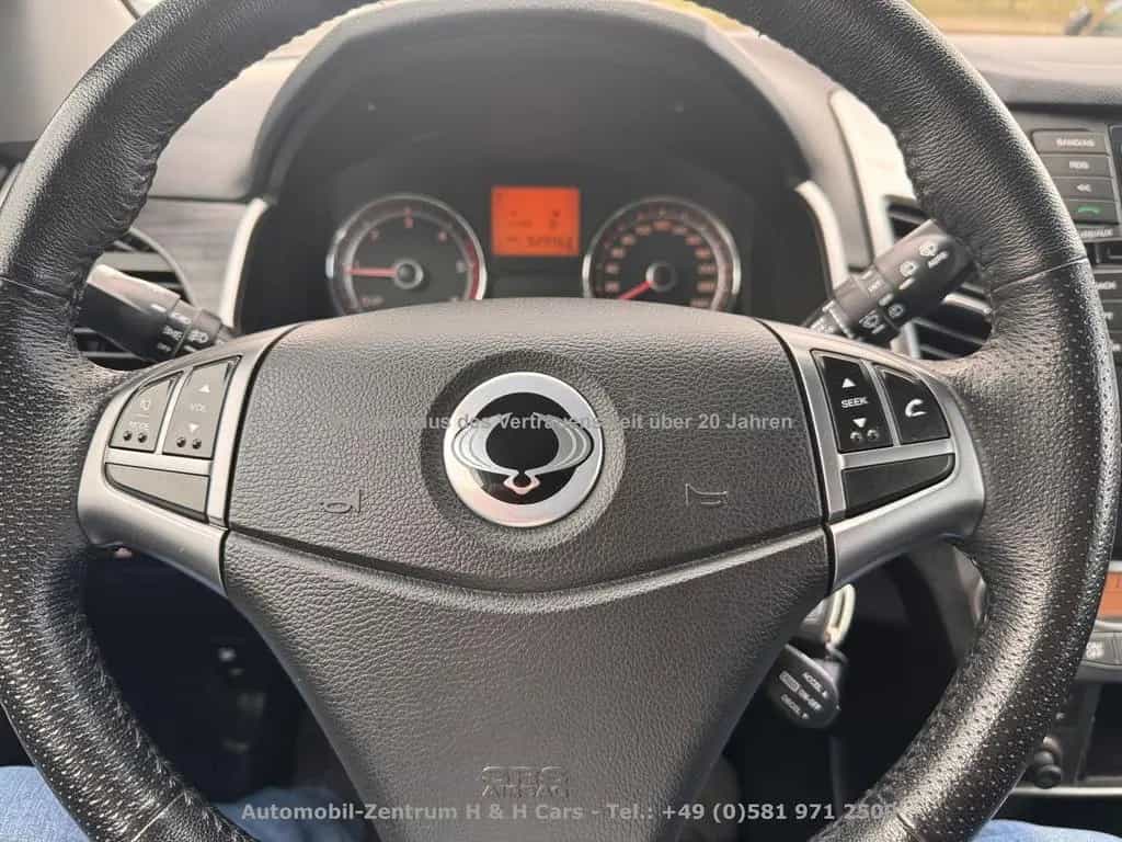 Ssangyong Korando D22T AWD 4X4 Crystal Klima 2000Kg AHK 06/2017-photo-18
