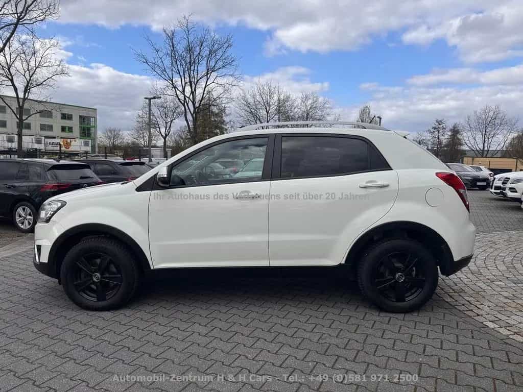 Ssangyong Korando D22T AWD 4X4 Crystal Klima 2000Kg AHK 06/2017-photo-2
