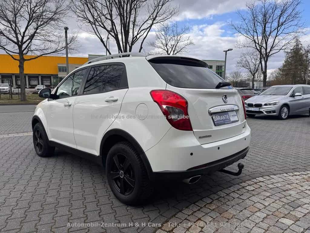 Ssangyong Korando D22T AWD 4X4 Crystal Klima 2000Kg AHK 06/2017-photo-3