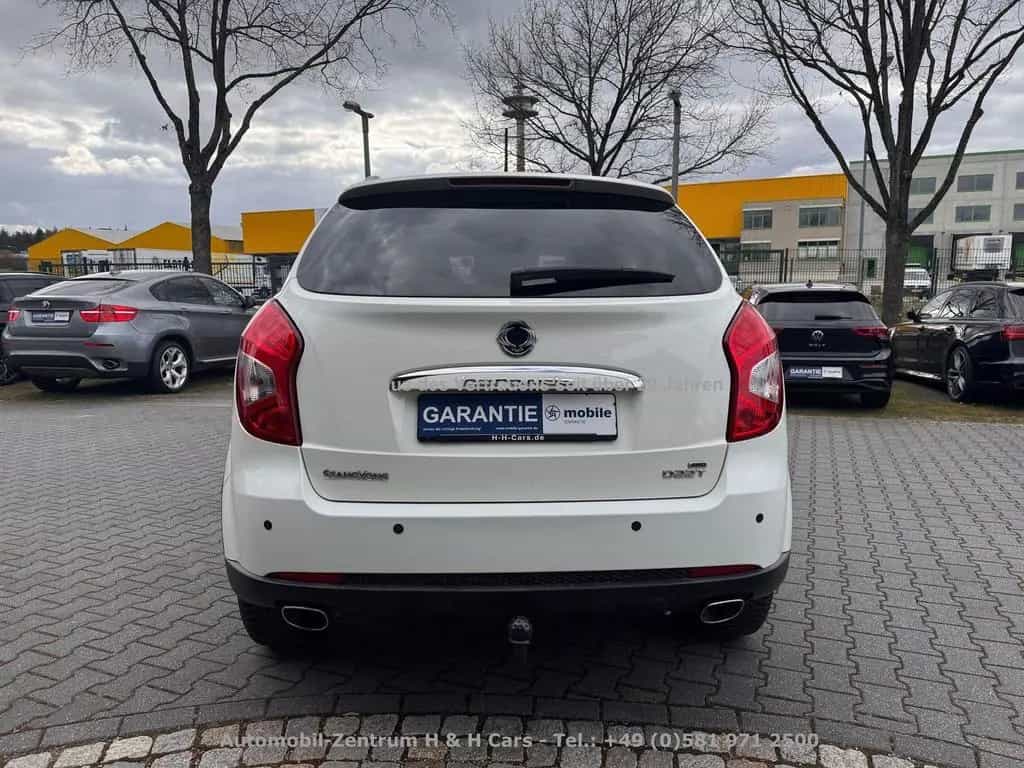 Ssangyong Korando D22T AWD 4X4 Crystal Klima 2000Kg AHK 06/2017-photo-4