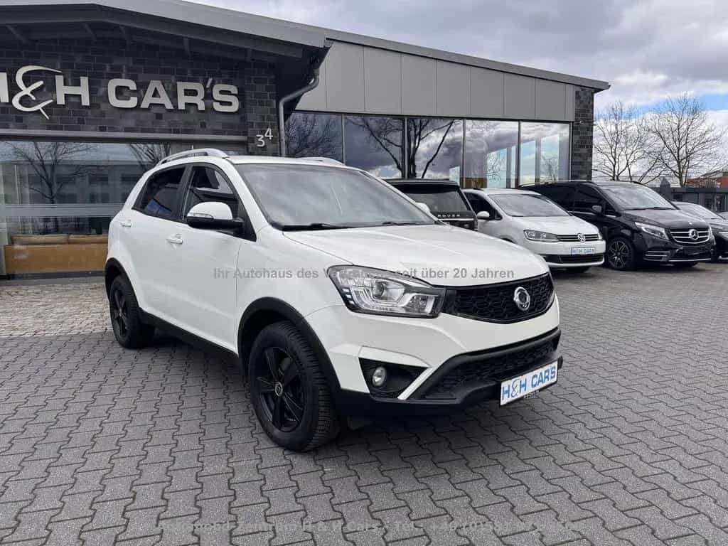 Ssangyong Korando D22T AWD 4X4 Crystal Klima 2000Kg AHK 06/2017-photo-7