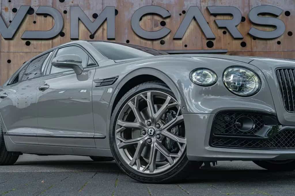 Bentley Flying Spur W12 Speed *Mulliner*B&O*Tour*Blackli 03/2023-photo-8