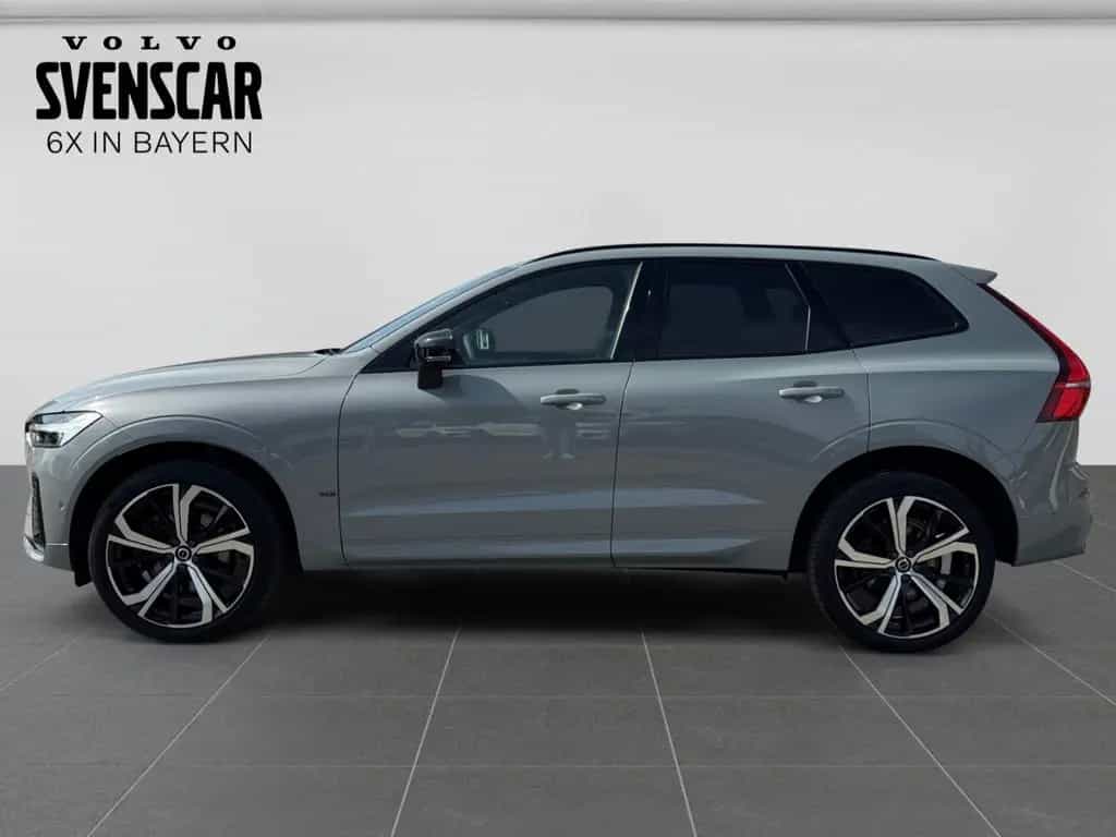 Volvo XC60 Ultimate Dark B4 AWD Luftfederung HarmanKar 08/2023-photo-1