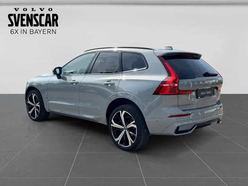 Volvo XC60 Ultimate Dark B4 AWD Luftfederung HarmanKar 08/2023-photo-2