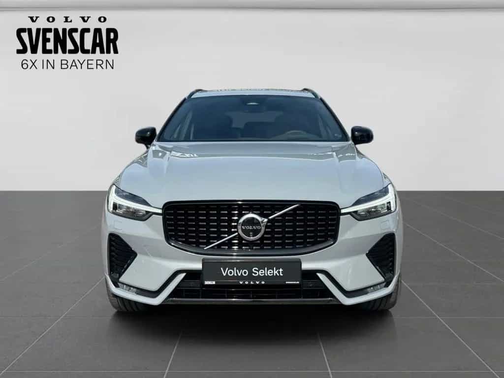 Volvo XC60 Ultimate Dark B4 AWD Luftfederung HarmanKar 08/2023-photo-7