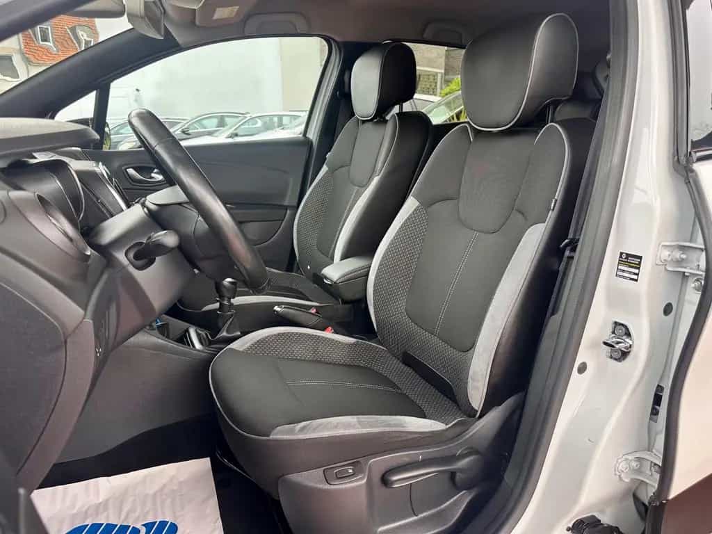 Renault Captur BOSE Edition 10/2019-photo-12