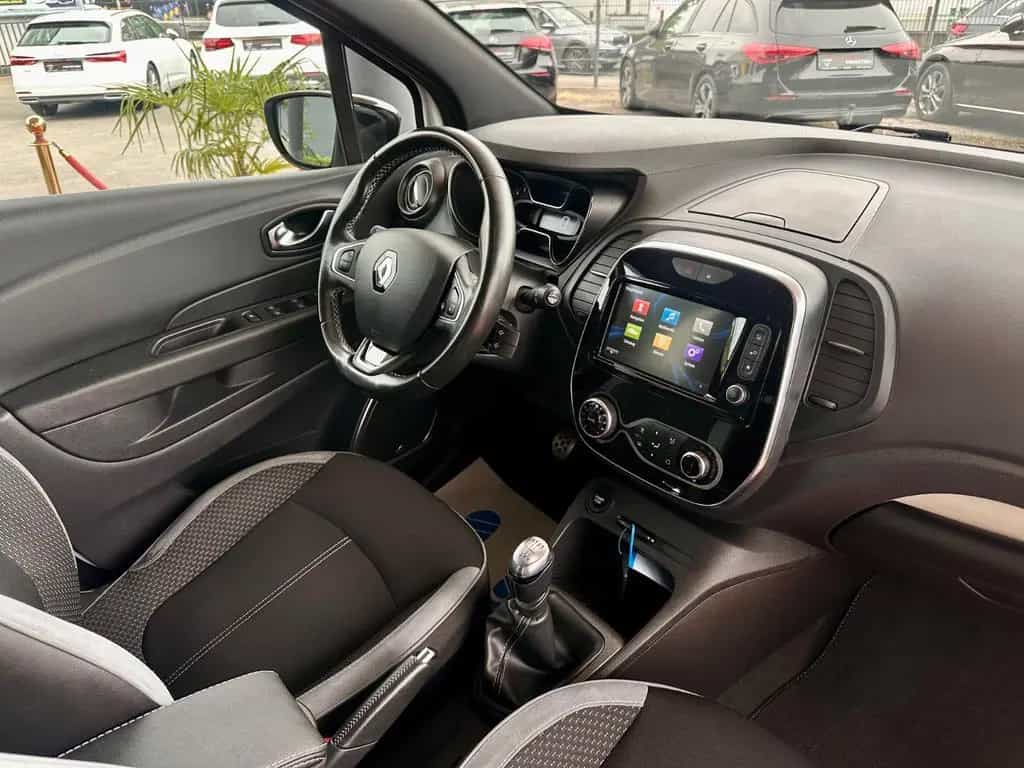 Renault Captur BOSE Edition 10/2019-photo-28