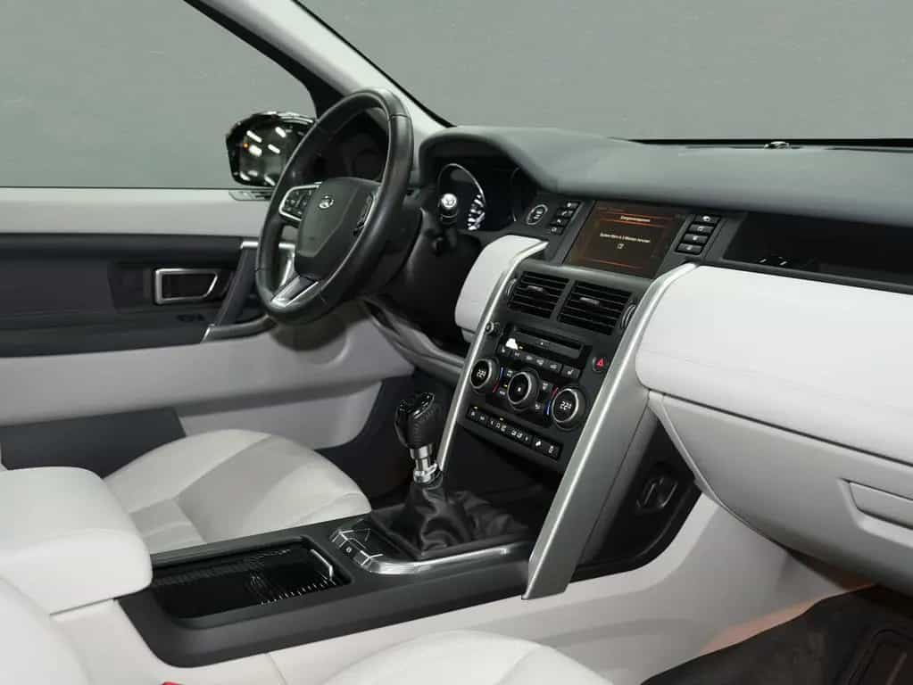 Land Rover Discovery Sport HSE AWD - 1.Hand|Mwst.|39 tkm 09/2015-photo-13