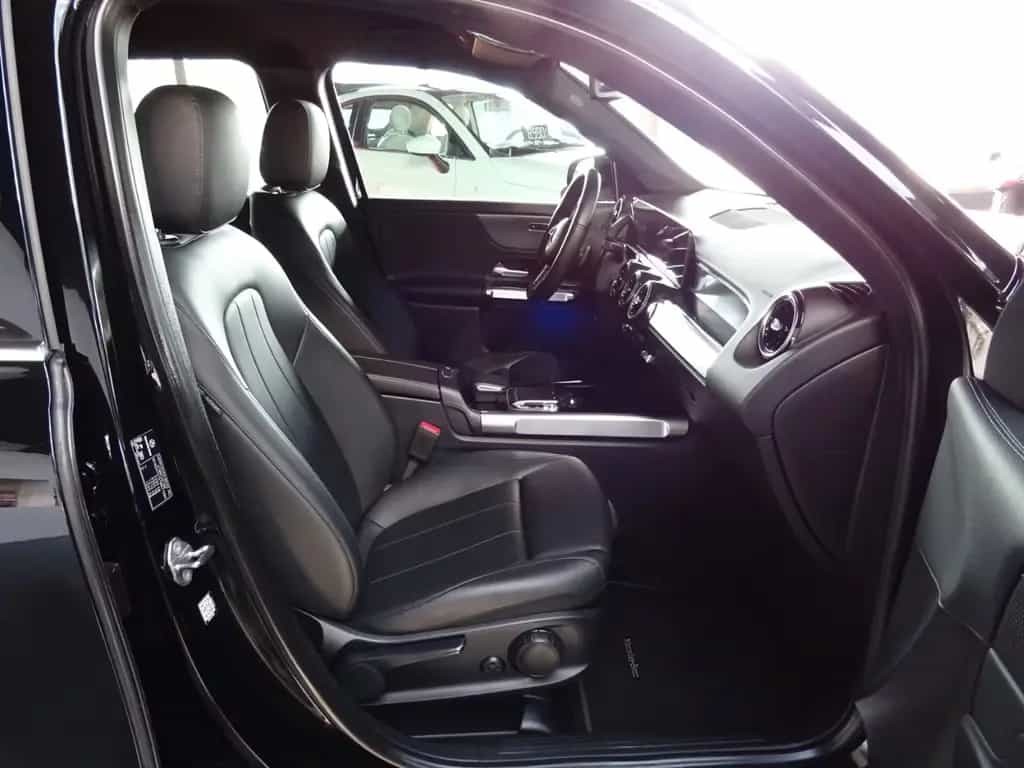 Mercedes-Benz GLB 220 d 4MATIC Progressive/Navi/LED/360-Kamera 11/2020-photo-11