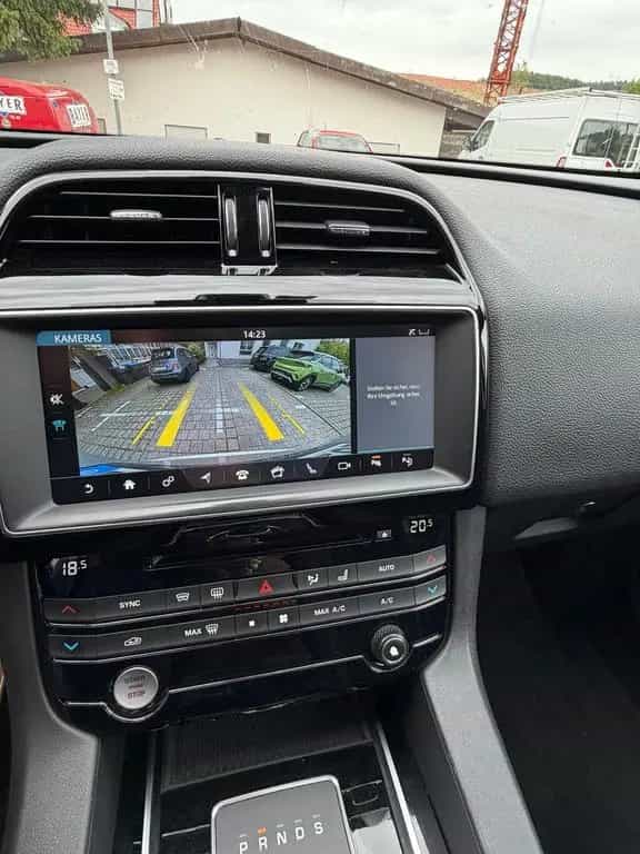 Jaguar F-Pace * R-Sport AWD * 300PS * Kamera*  TOP 09/2017-photo-16