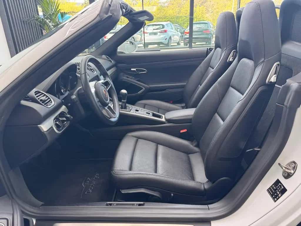 Porsche 718 Boxster Approved Sommerfzg. nur 22000km 04/2017-photo-16
