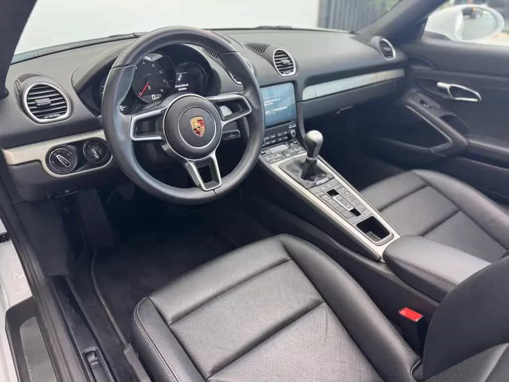 Porsche 718 Boxster Approved Sommerfzg. nur 22000km 04/2017-photo-18