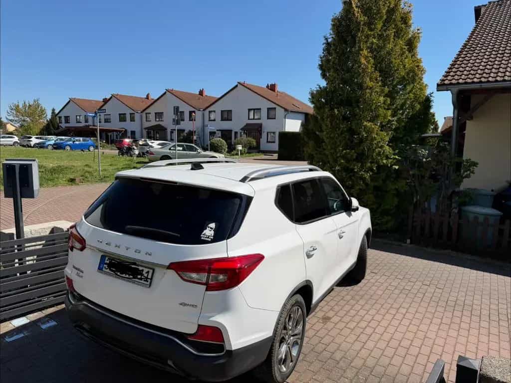 Ssangyong Rexton 2.2 Diesel e-XDi 220 Sapphire 4WD AT ... 07/2018-photo-2
