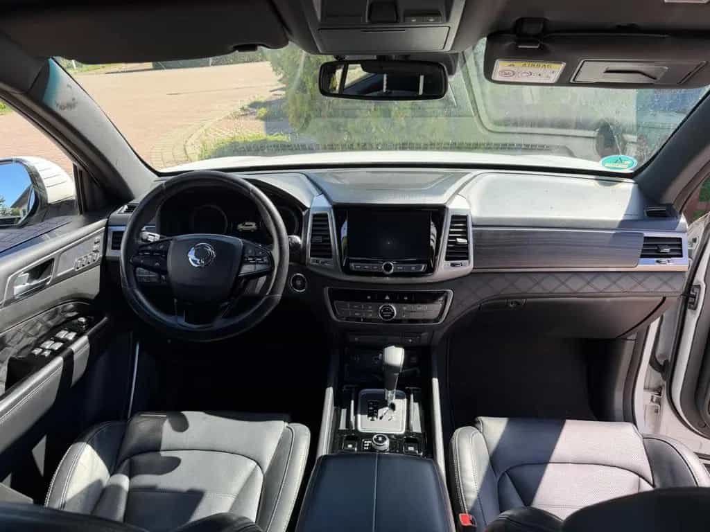 Ssangyong Rexton 2.2 Diesel e-XDi 220 Sapphire 4WD AT ... 07/2018-photo-4