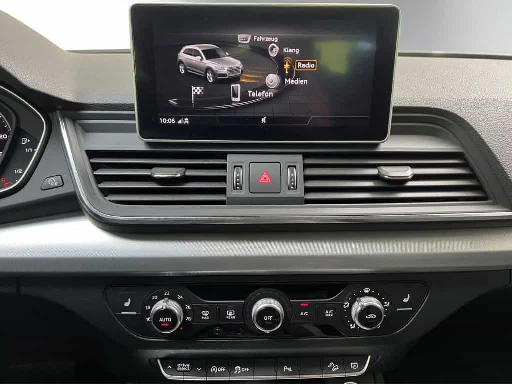 Audi Q5 2,0 TDI quattro sport 08/2017-photo-14