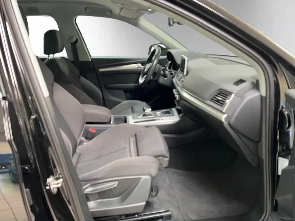 Audi Q5 2,0 TDI quattro sport 08/2017-photo-15